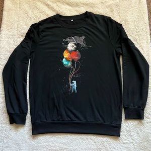 Black Crewneck Graphic Sweatshirt!